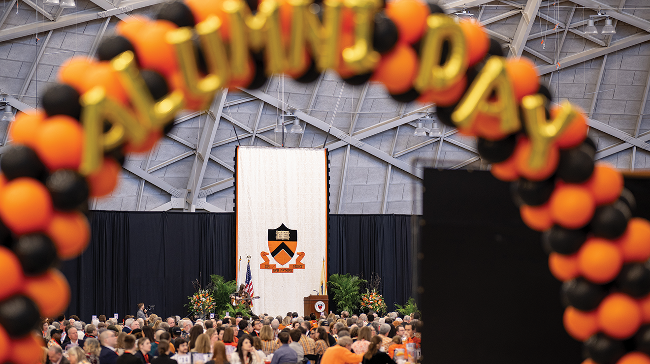 Singer-songwriter Molly Trueman ’24 plays one of her original songs 