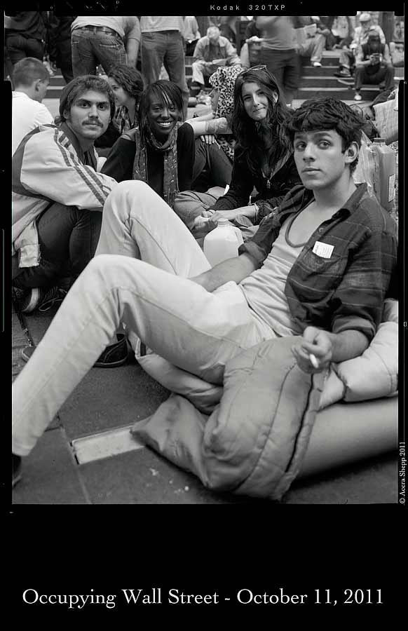 0027ows_groupOfKids_edit01.jpg Students from the New College of Florida, including Adham Affi in foreground. (Photos © Accra Shepp '84)