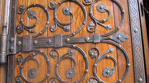 14537-chapel_doors-thumb-300x168-14536.jpg