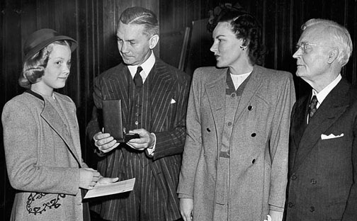 Twelve-year-old Fran Bonnyman accepts the Medal of Honor awarded posthumously to her father, Alexander &ldquo;Sandy&rdquo; Bonnyman Jr. &rsquo;32, from Secretary of the Navy James Forrestal &rsquo;15 in 1947.