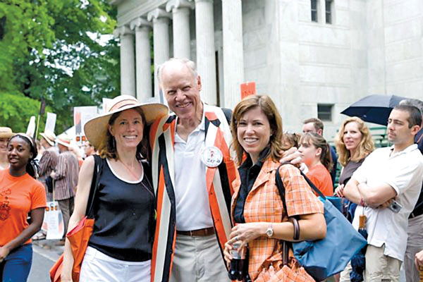 Jay Sherrerd '52 with daughters Anne C. Sherrerd *87, left, and Susan M. Sherrerd '86.