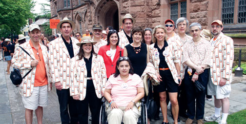 The CLASS OF 1979 has taken the lead in organizing Singles Mingle, the first singles reception at Reunions, with the cooperation of major reunion classes from 1974 through 1994. All singles are welcome to enjoy food, drink, music, and conversation at Chan