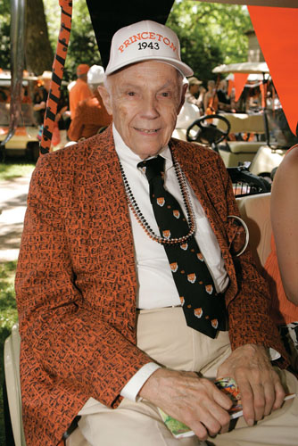 Carl Hinrich &rsquo;43.