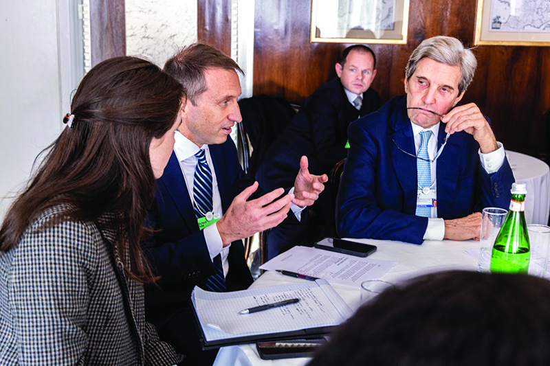 STATE DEPT_Rick Duke with Secretary John Kerry_Davos.jpg Richard Duke *02 with John Kerry