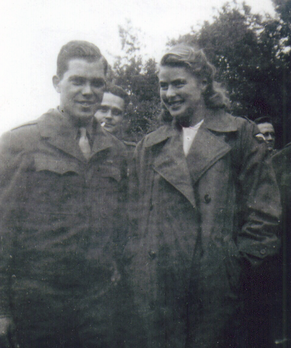 Web0922_Dachau3.jpg In a wartime photo, Alan W. Lukens '46 with film actress Ingrid Bergman. Pfc. Lukens won a dinner with Bergman in a lottery.