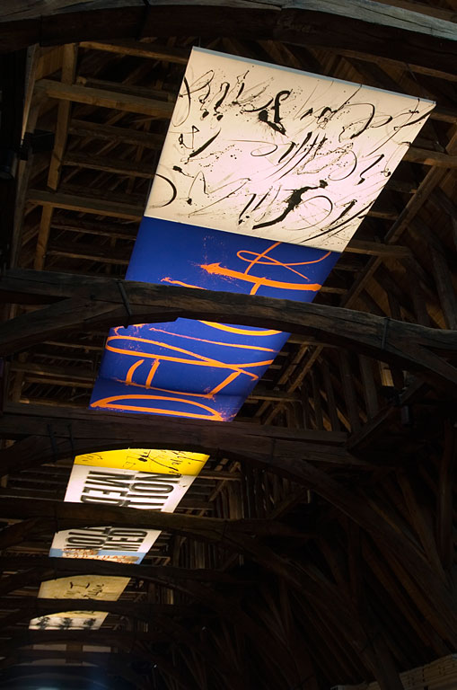 Ceiling painting for the Memling Museum in Bruges. Installation of seven canvases with total length of 100 feet in the 14th century roof structure of the Saint John’s Hospital. The ceiling painting was part of Neuenschwander’s SKIN exhibition, held in