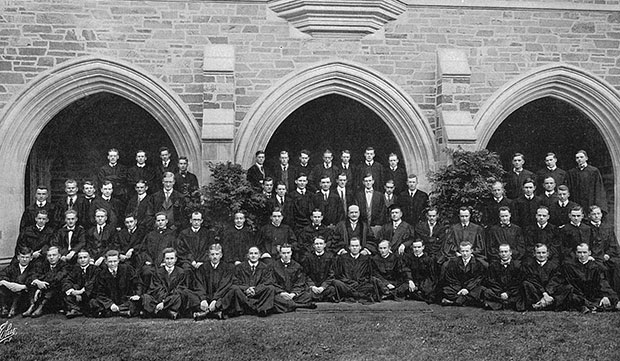The graduate-student body, 1915.