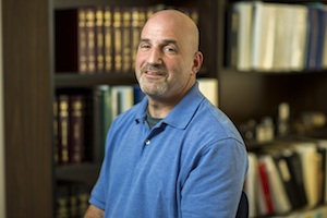 Jonathan Rapping *92 (Courtesy the John D. and Catherine T. MacArthur Foundation)