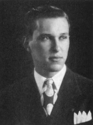 48 Mackinnon Roger A.jpg