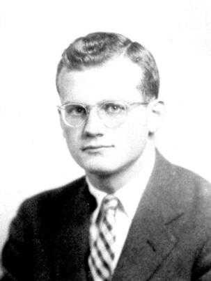 49 Ehrenclou, Alfred M.jpg