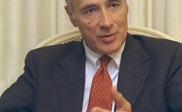 Joseph Nye Jr. ’58 Strengthened America Through Soft Power 