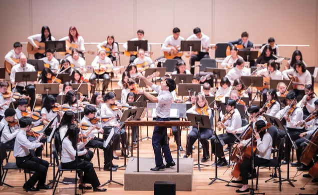 These Princetonians Are Teaching Music to Immigrant Children