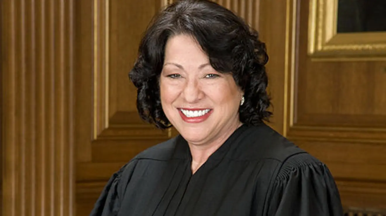 480px-Sonia_Sotomayor_in_SCOTUS_robe.jpg Sonia Sotomayor ’76