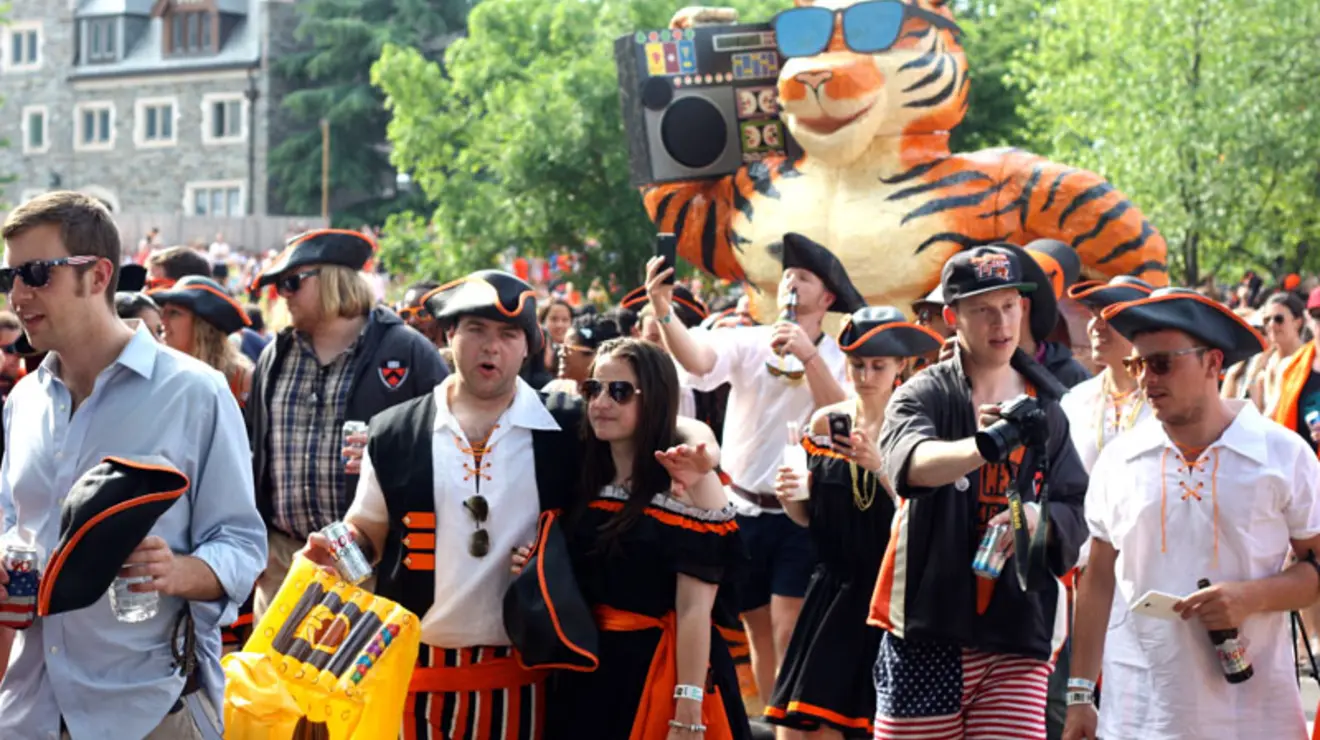 Photo by Elizabeth Martin ’14 GS 16_0.jpg