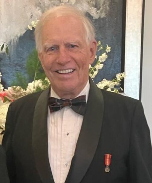 2025 trr in tux--close-up, .jpg