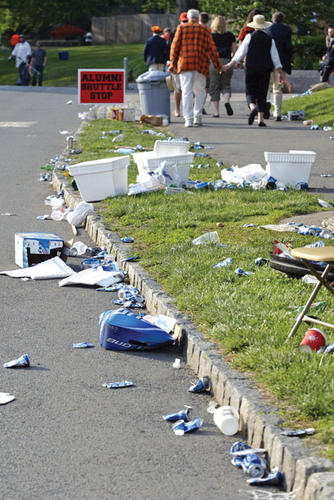 The party’s over: Seventeen Princeton employees worked more than 135 hours to clean up what alumni and spectators left behind after the P-rade, according to Al Pearson, assistant grounds manager. Grounds manager Jim Consolloy said the amount of trash wa