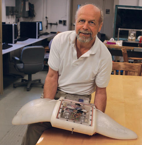  Professor Alexander Smits with Mohammad Javed ’11’s manta bot.