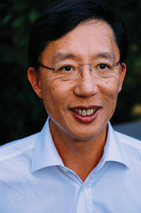 OTC_Yan Huo Headshot.jpg Yan Huo *94