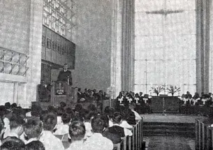 Bill Bradley ’65 speaking in the Chapel at Chung Chi University, Hong Kong. 