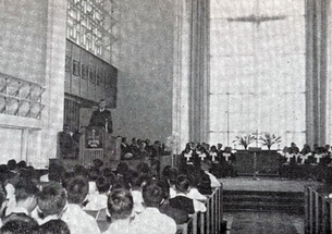 Bill Bradley ’65 speaking in the Chapel at Chung Chi University, Hong Kong. 
