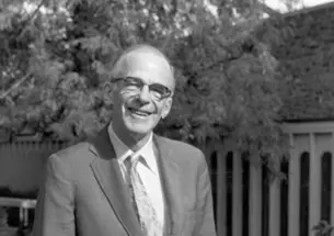 Lyman Spitzer Jr. *38