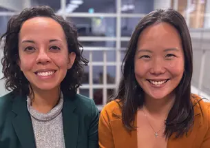  Rebecca Carey, left, and Karen Tay ’10 teamed up to address the challenges women face in the workplace, such as feeling stuck, isolated, and overwhelmed. They found connecting women with other women as mentors improved their work environments and overall health.