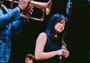 Jazz singer Allison Jiang ’26