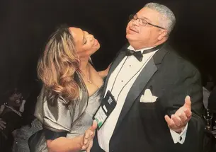 JONES AND HIS WIFE, LYN SIMMONS