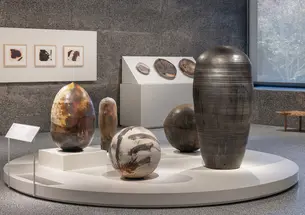 Toshiko Takaezu: Dialogues in Clay at the princeton university art museum