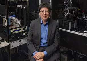 Samuel S. Wang at his Princeton lab.