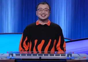 Jamie Ding ’13 on the set of Jeopardy!