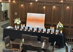 Memorial Table.jpg A display at Whitman Dining Hall honors members of the Class of 2001 who have died.