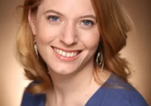 15332-Laura Vanderkam, credit Michael Falco-thumb-200x300-15331.jpg