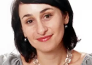 19278-Bleichmar author photoCROP-thumb-200x298-19277.jpg