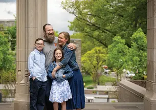 Shaun Cason ’23, with wife Whitney, son Liam, and daughter Olivia