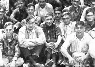 ’25 classmates in their “flour picture.”