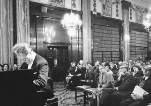 Charles Rosen ’48 *51 performs in October 1969.