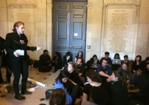 Students inside Nassau Hallâs atrium Tuesday morning. (PAW/Allie Wenner)