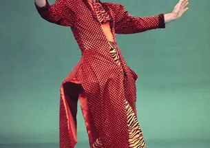 Douglas Dunn ’64 performs “The Myth of Modern Dance” in 1990.