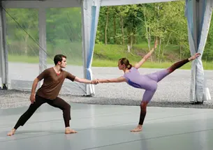 Silas Riener ’06 and Marcie Munnerlyn perform “Beacon Event.”