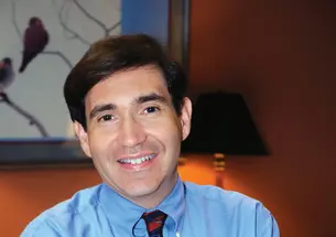 Robert Davis ’86 helps readers make sense of health advice in the media.