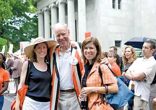 Jay Sherrerd '52 with daughters Anne C. Sherrerd *87, left, and Susan M. Sherrerd '86.