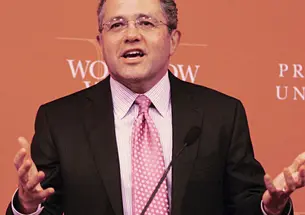 CNN legal analyst Jeffrey Toobin, above, and New York Times correspondent Adam Liptak critiqued the confirmation process for Supreme Court justices during a Nov. 11 Woodrow Wilson School panel discussion.