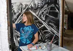 Julie Dickerson ’10