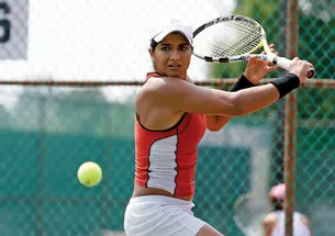 Neha Uberoi ’12