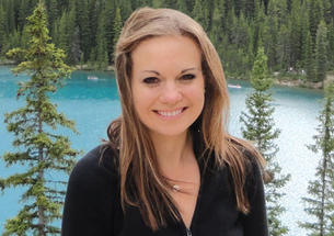 Heart-transplant recipient Jessica Melore ’03 works for the NJSharing Network.