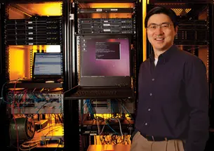 Mind-Chaingnew.jpg To improve wireless networks, Professor Mung Chiang develops time-dependent pricing algorithms that discourage use during high-traffic periods.