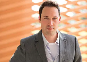 Professor Sander van der Linden argues that lasting pro-environmental behavior is more likely to occur when people internalize beliefs about environmental stewardship.