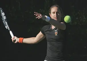 Lindsay Graff ’15
