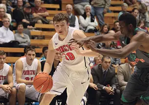 Freshman forward Spencer Weisz was in the starting lineup for Princeton’s season-opening win against Florida A&M Nov. 10.